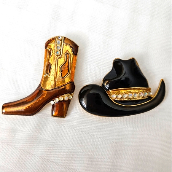 Boot & Hat Set Whymsical Western Cowboy/girl Brooches Pins Vintage 80s-90s Era - Picture 2 of 8